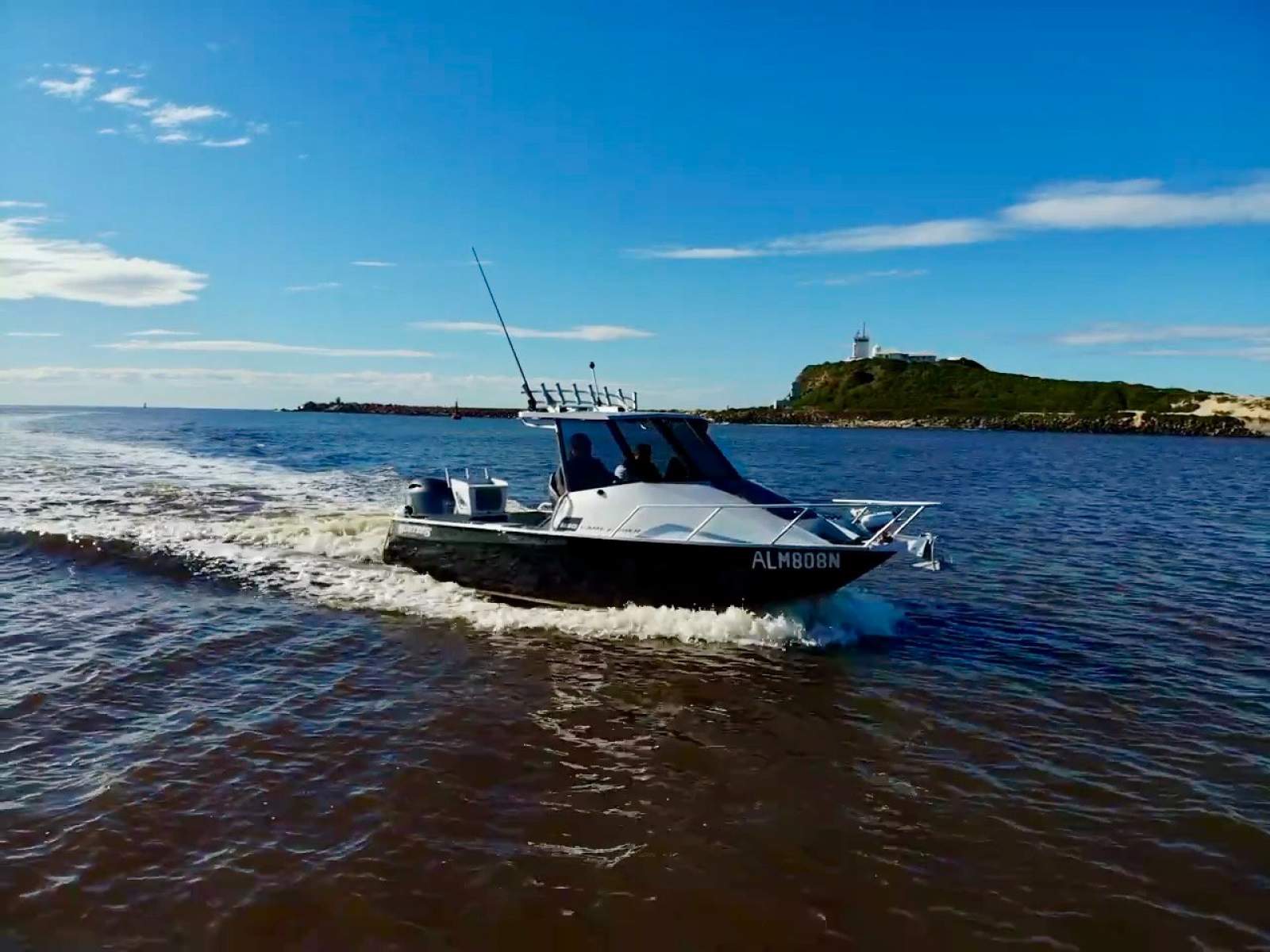 Surtees 650HT Gamefisher