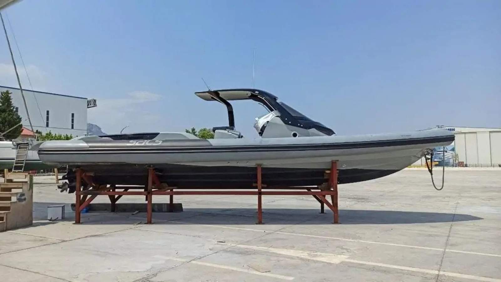 SACS Marine Strider 13