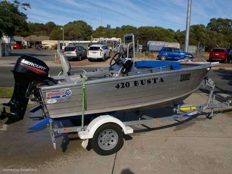 Quintrex 420 Busta