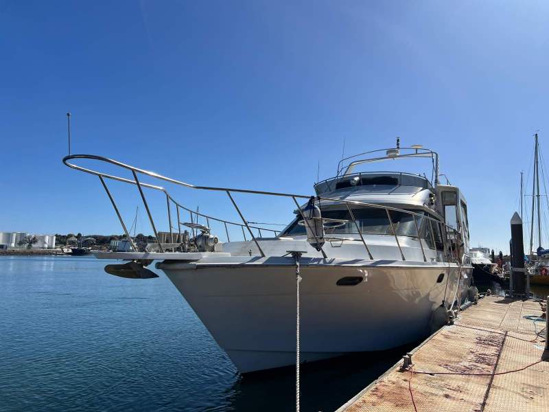 Prima 52 Flybridge Sundeck