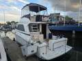 Riviera 3300 Flybridge