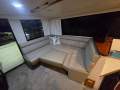 Riviera 3300 Flybridge