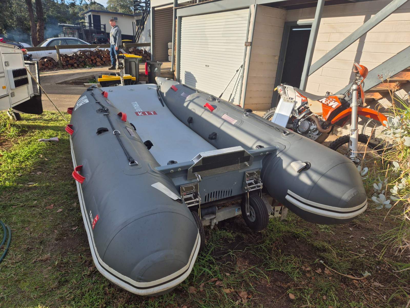 True Kit Discovery 3.3 RIB
