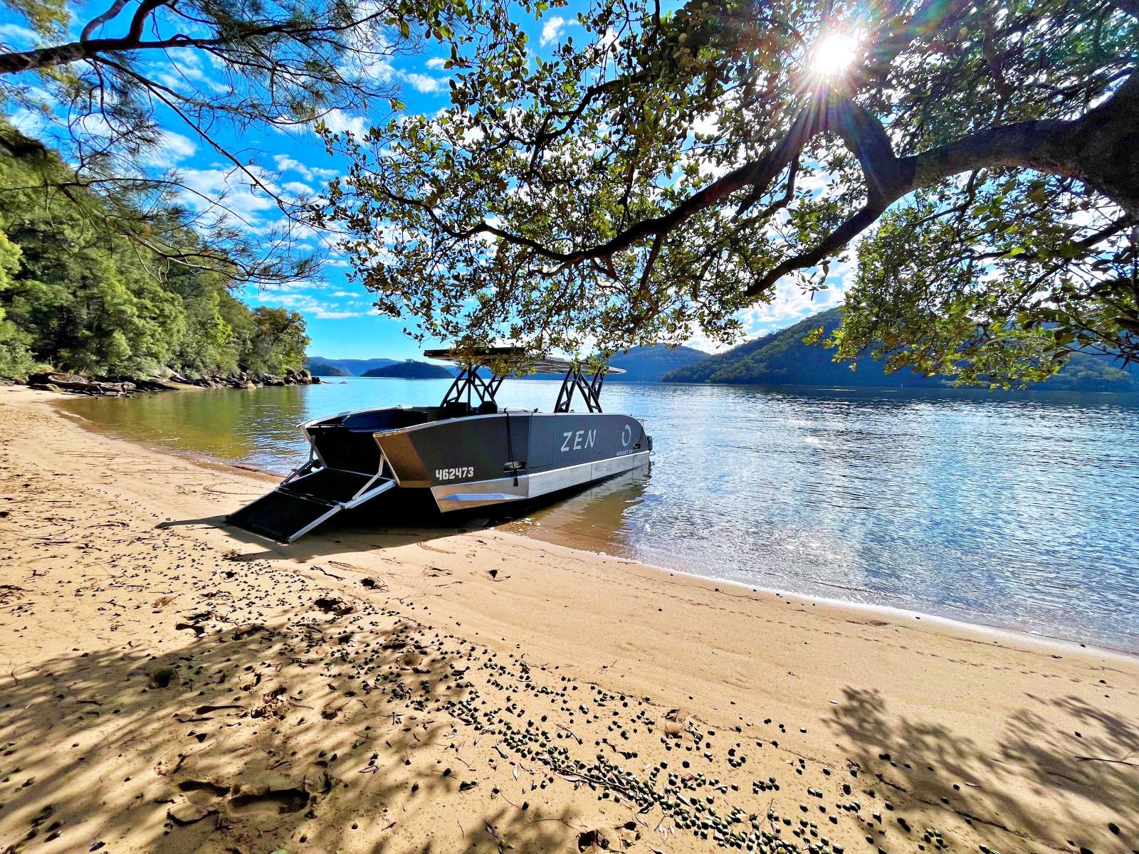 Mancraft 8.5m Wide Body Pontoon Boat