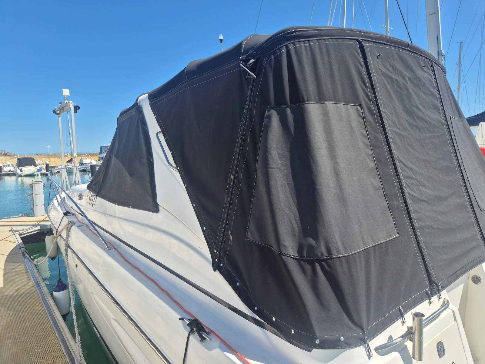 Maxum 3300 SCR