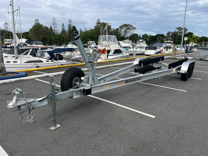 Magic Tilt Alloy Tandem Trailer