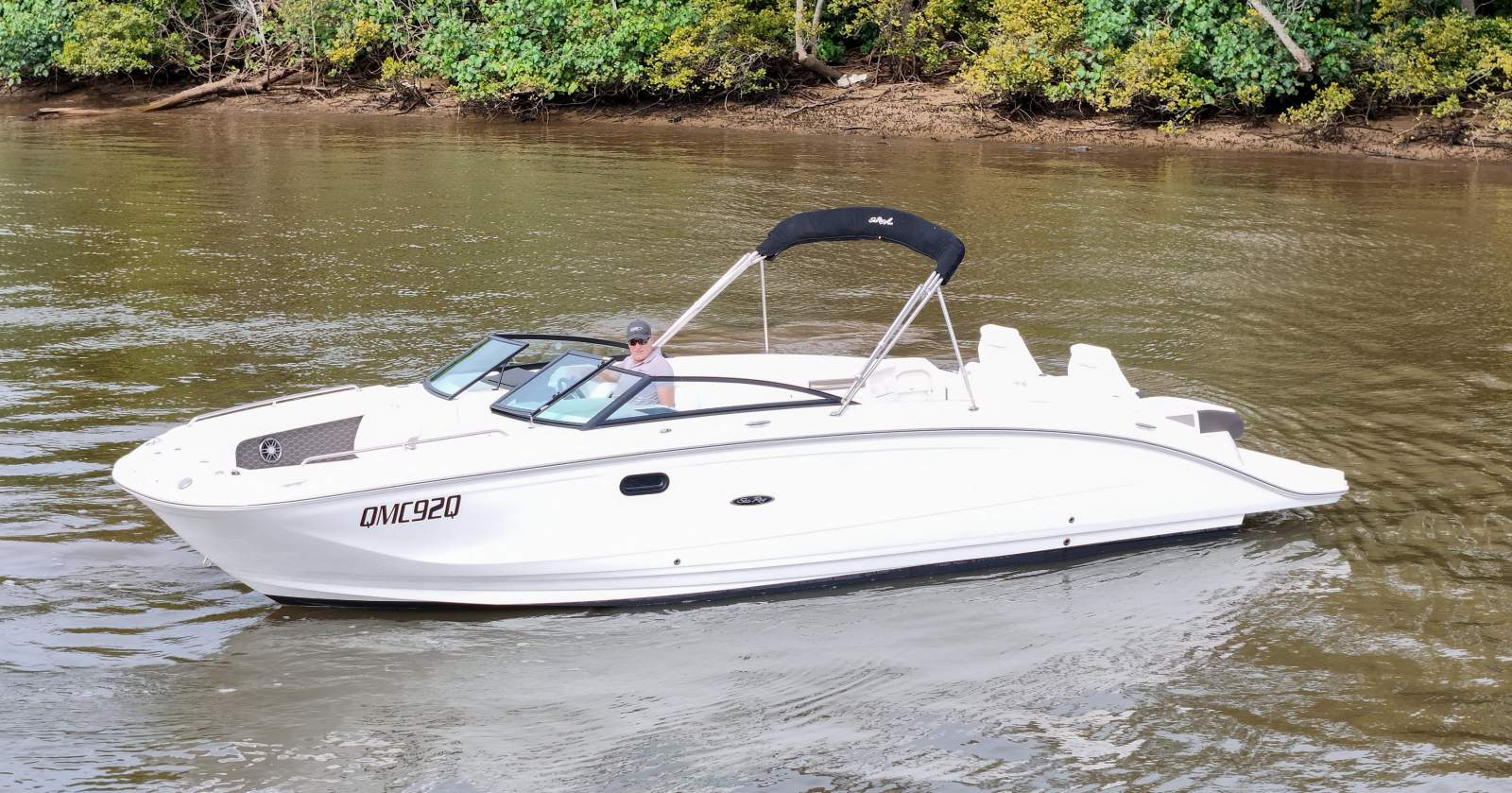 Sea Ray 290 SDX Bowrider
