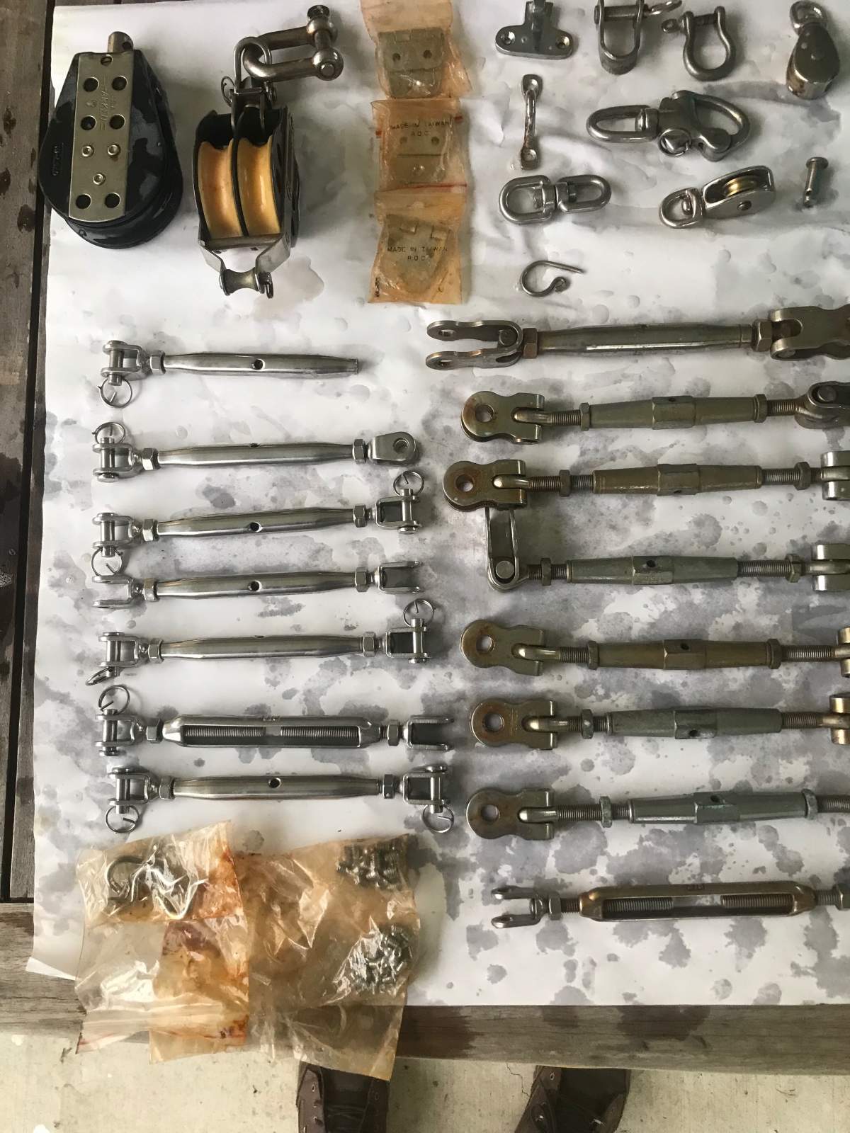 New /used rigging fittings