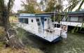 FRANKIE BEE" Beautifully kept River Wren Houseboat