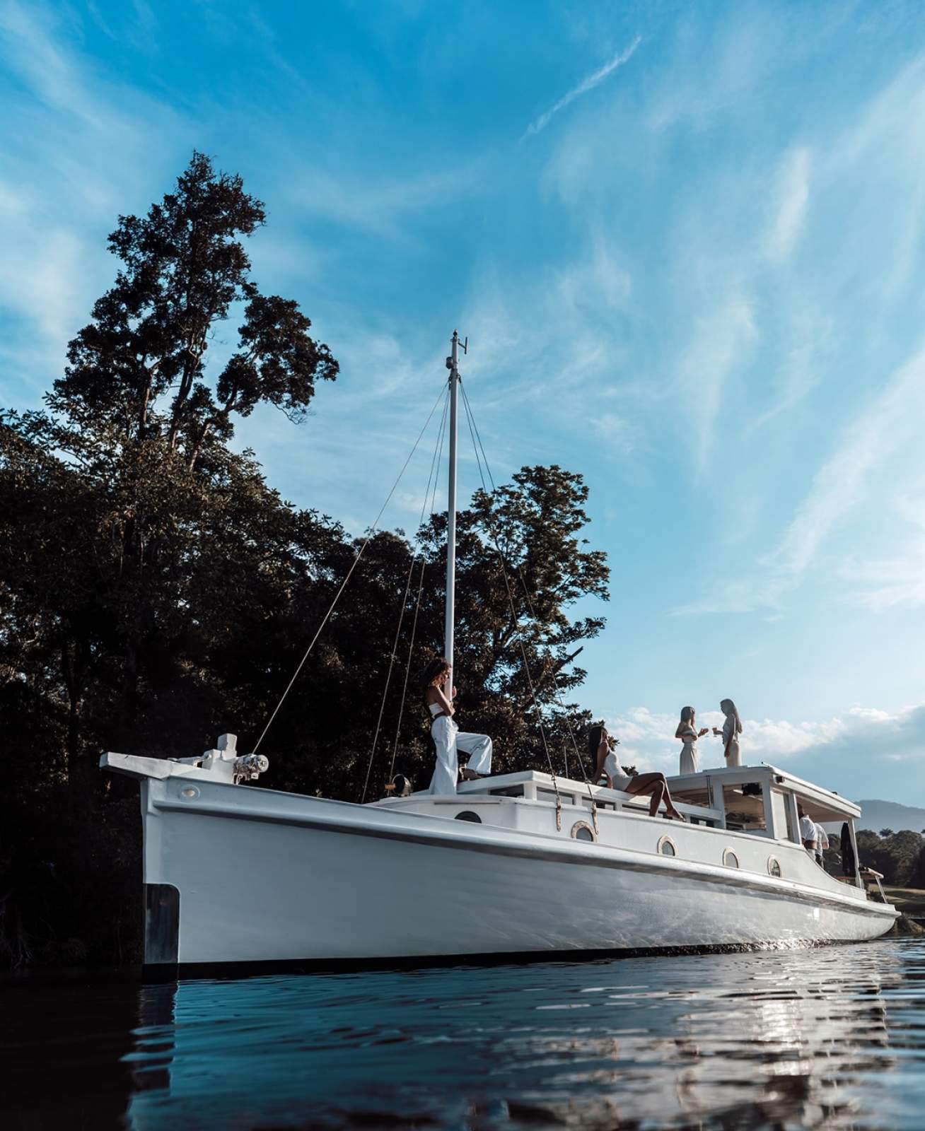 J. H Whereat. Moreton Bay Cruiser - 41ft