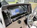 Robalo R242