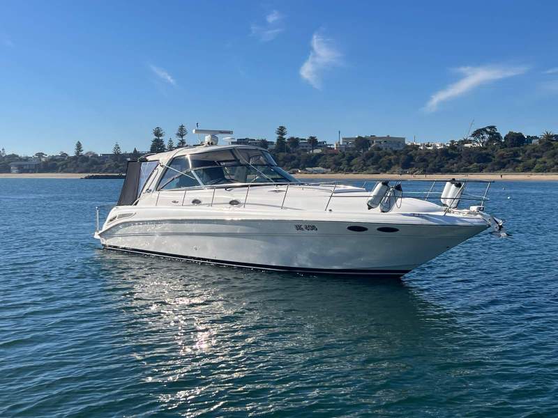 Sea Ray 450 Sundancer