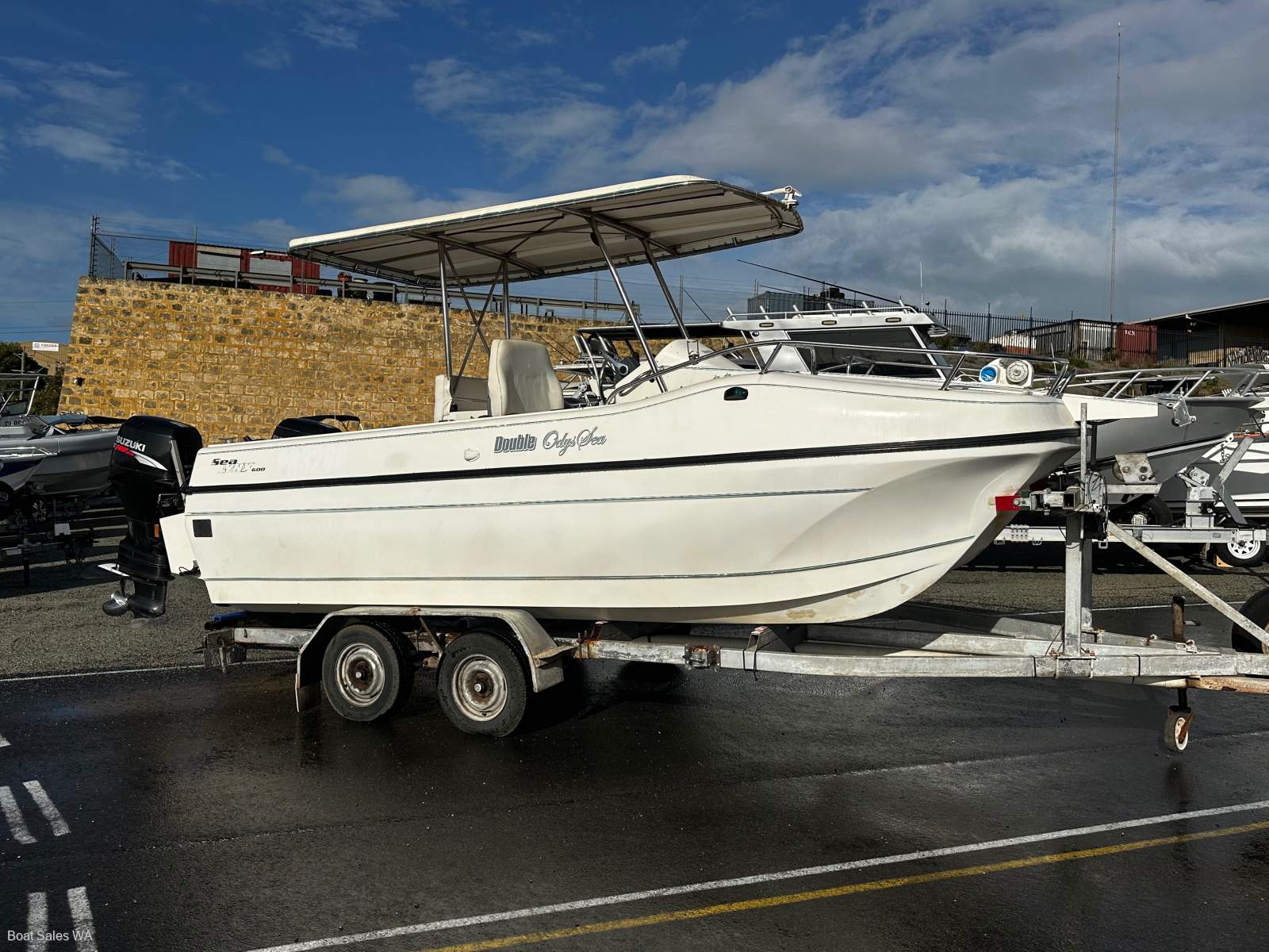 Sea Lynx 600 Twin hull Centre Console Cat Twin 70hp Suzuki outboards 4 strokes with 600hrs