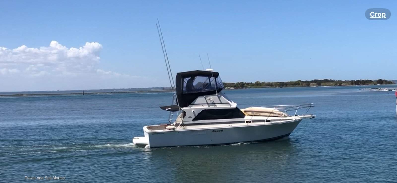 Bertram 31 Flybridge Cruiser