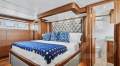 Outer Reef 670 Azure