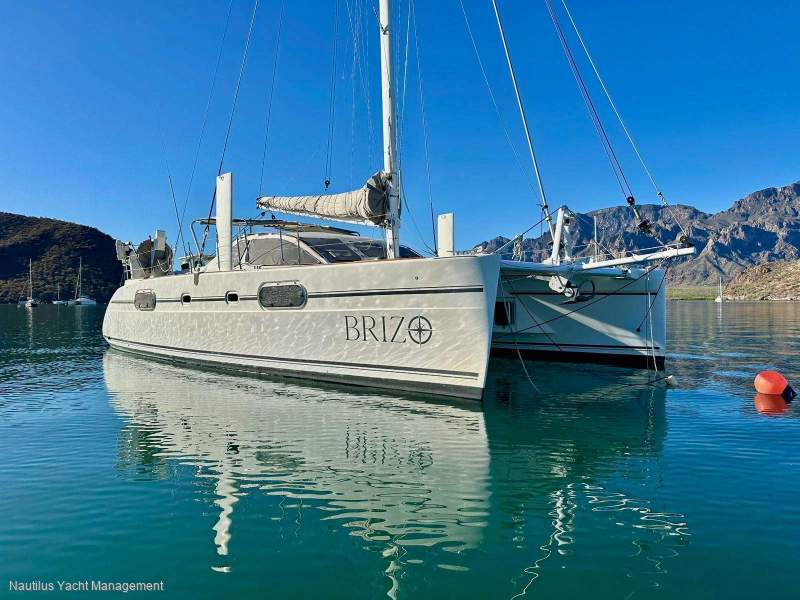 Catana Catamarans 431 Owner's Version. Equipped for bluewater cruising.