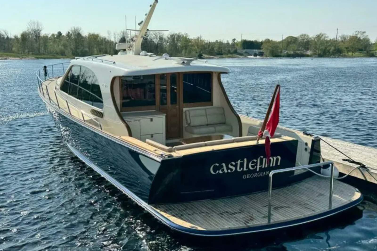 Palm Beach Motor Yachts 55