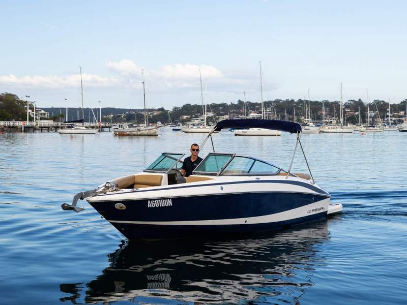 Regal 2500 LSR