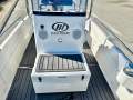 Ocean Whaler 565