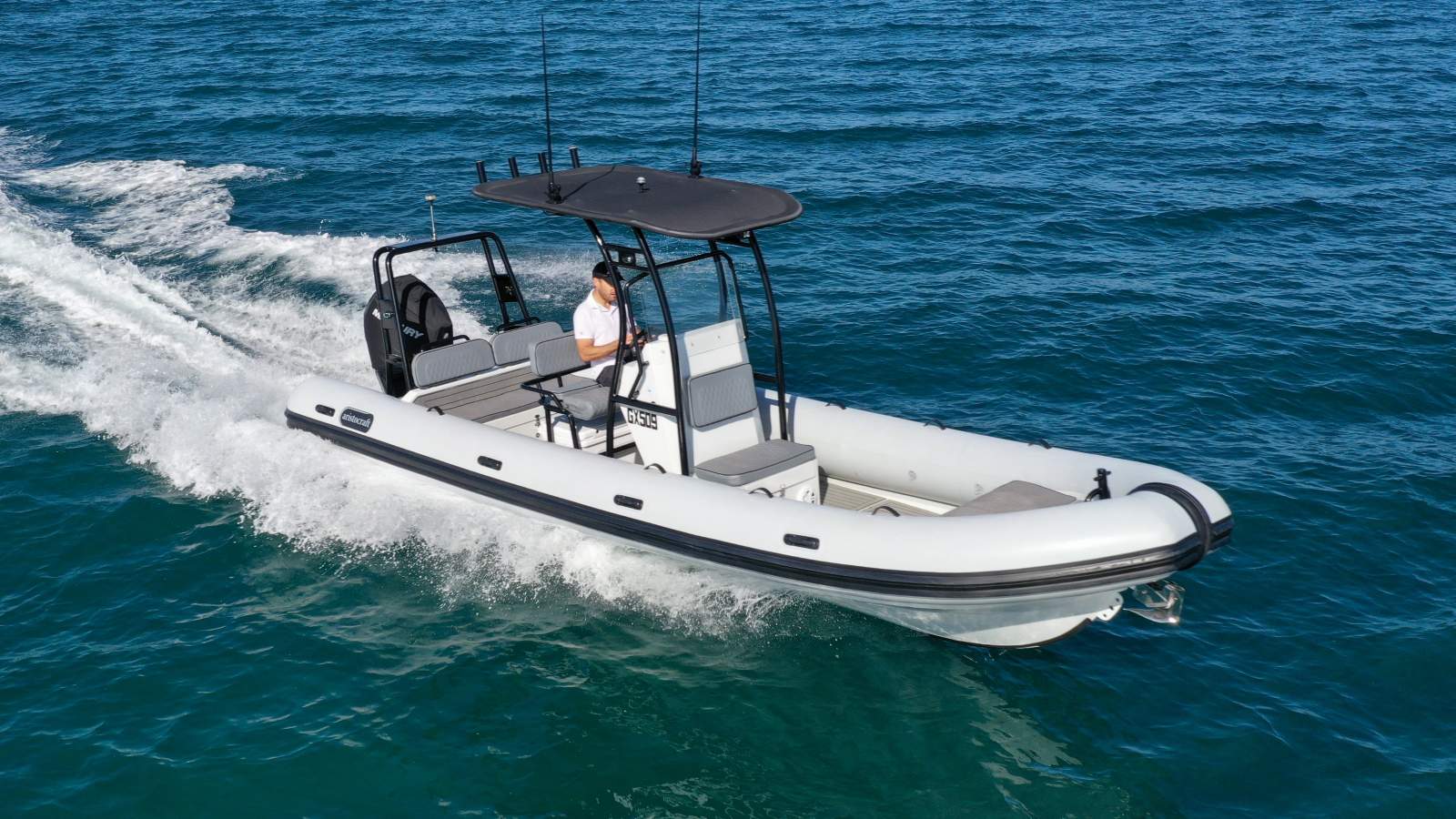 Aristocraft 700 RIB & Road Trailer