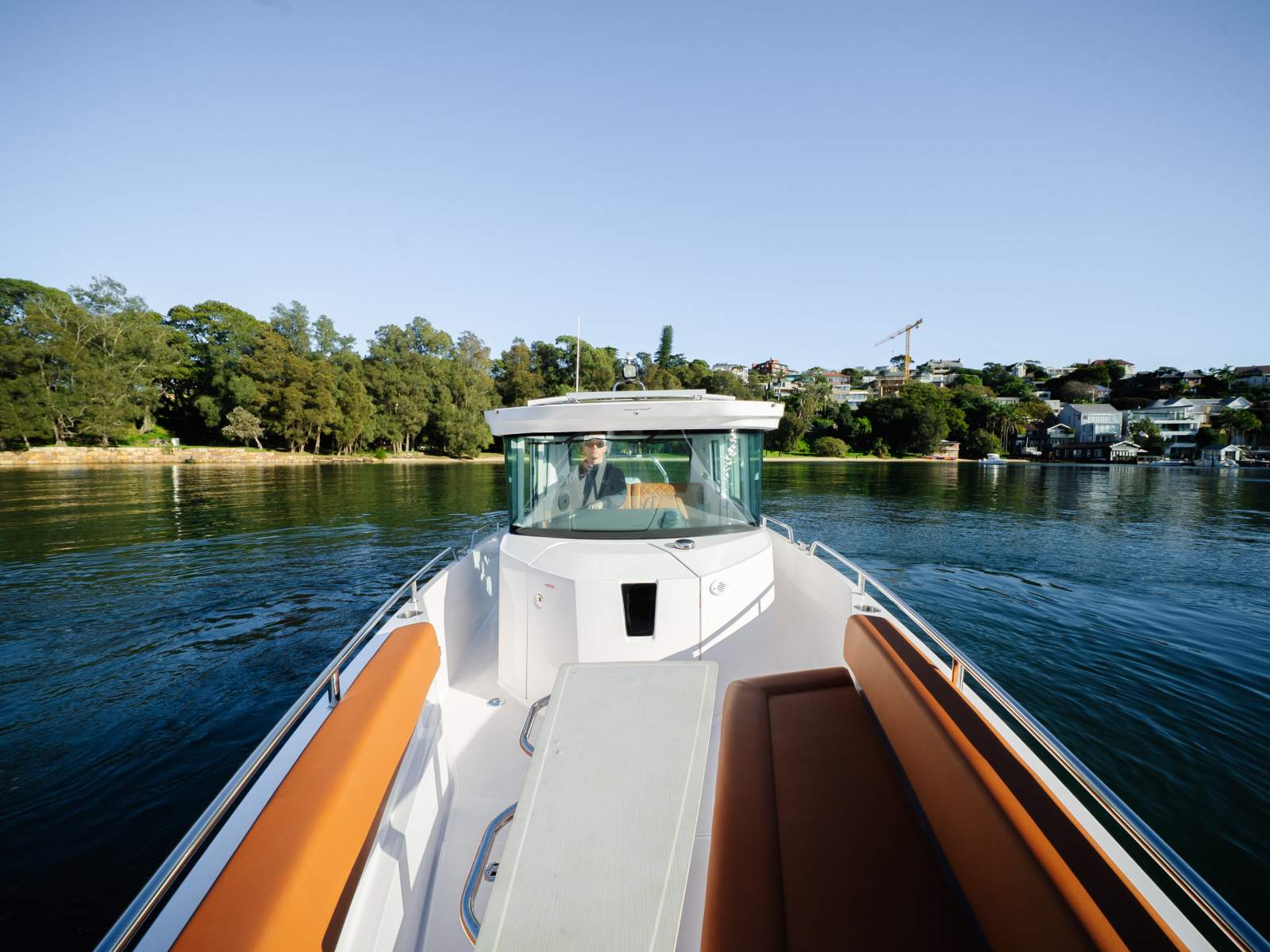 Axopar 28 Cabin