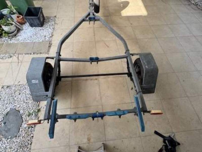 Dunbier boat trailer 4.3m
