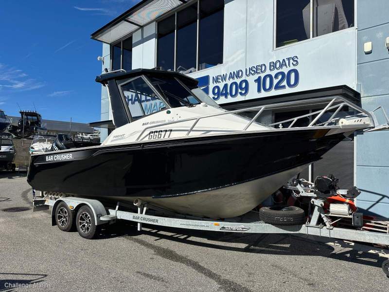 Bar Crusher 730HT - One owner - 12k professional respray