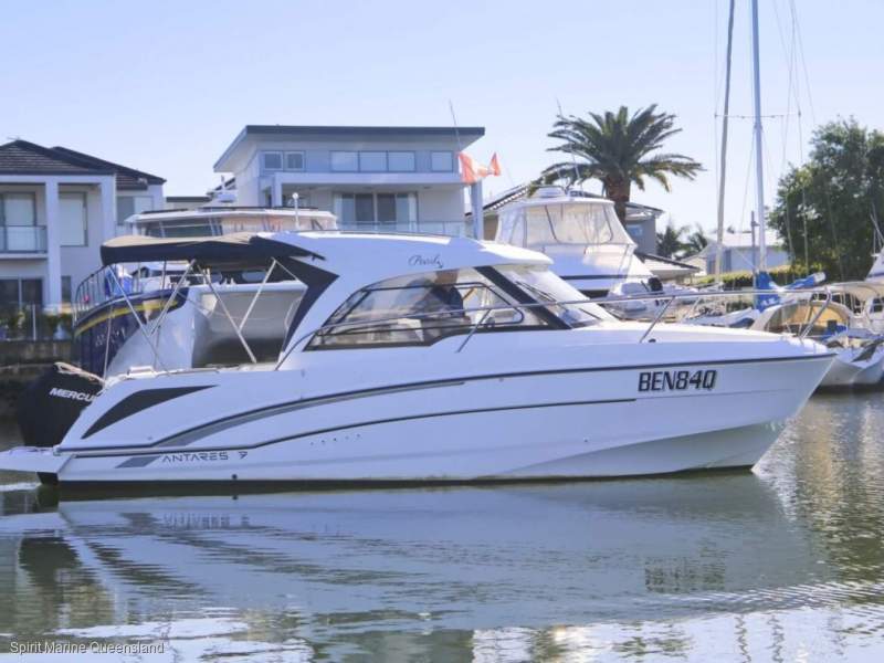 Beneteau Antares 7.0 OB