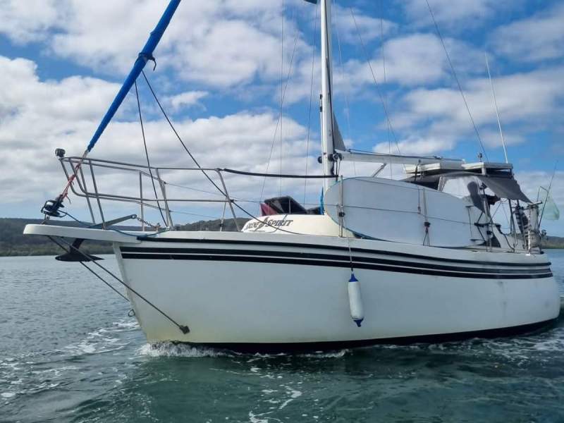 Mangrove Jack Motorsailer with 10 metre berth