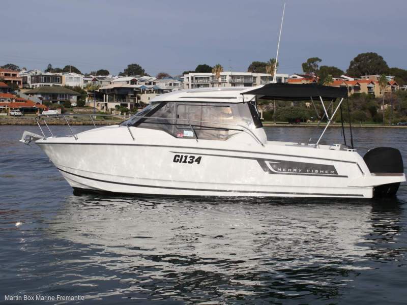 Jeanneau Merry Fisher 795 With Only 230 Hours & Bow Thruster