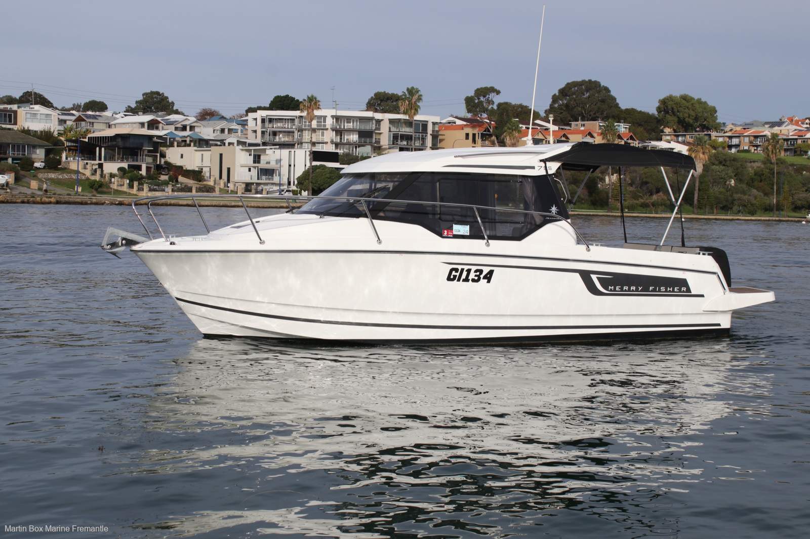 Jeanneau Merry Fisher 795 With Only 230 Hours & Bow Thruster