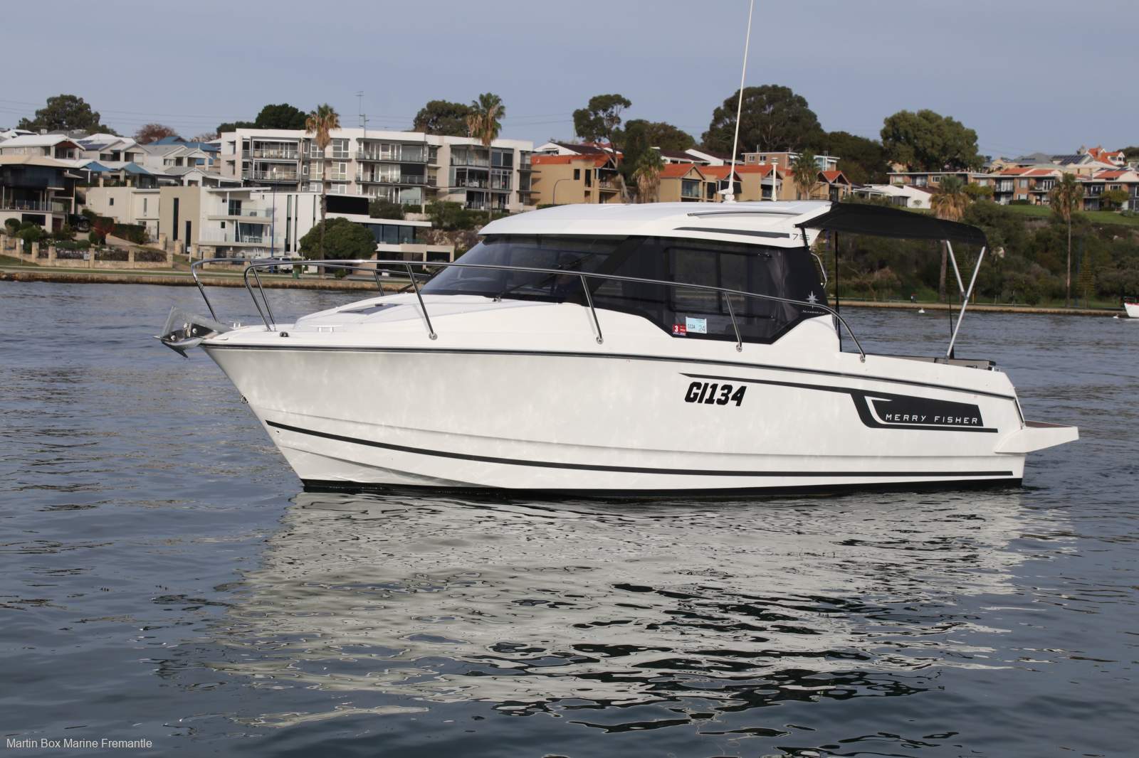 Jeanneau Merry Fisher 795 With Only 230 Hours & Bow Thruster