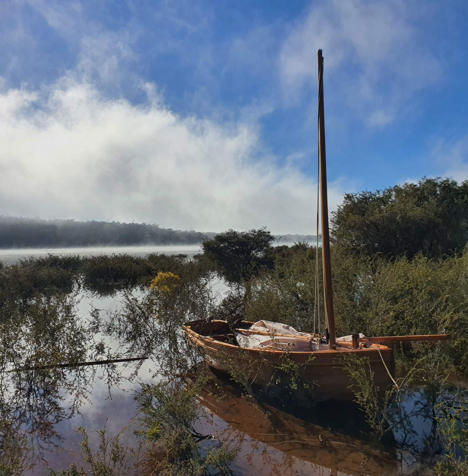 Clinker timber Morbic 12 Sailing Dinghy