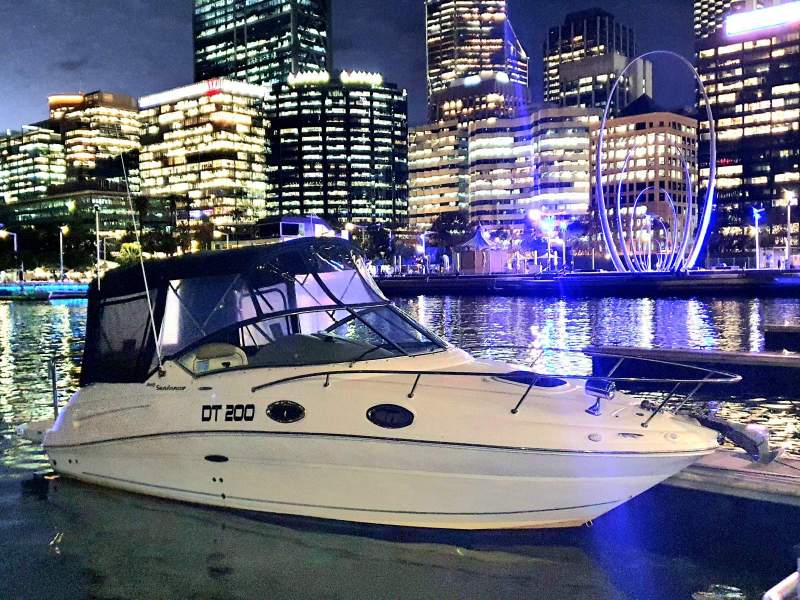 Sea Ray 245 Sundancer