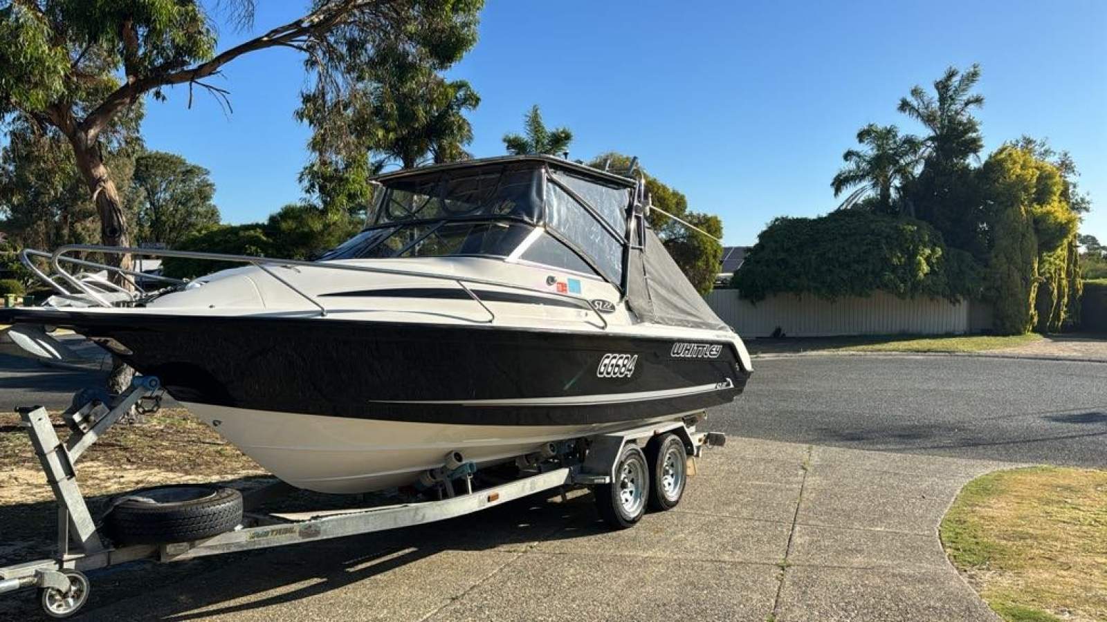 Whittley SL 22 Sea Legend
