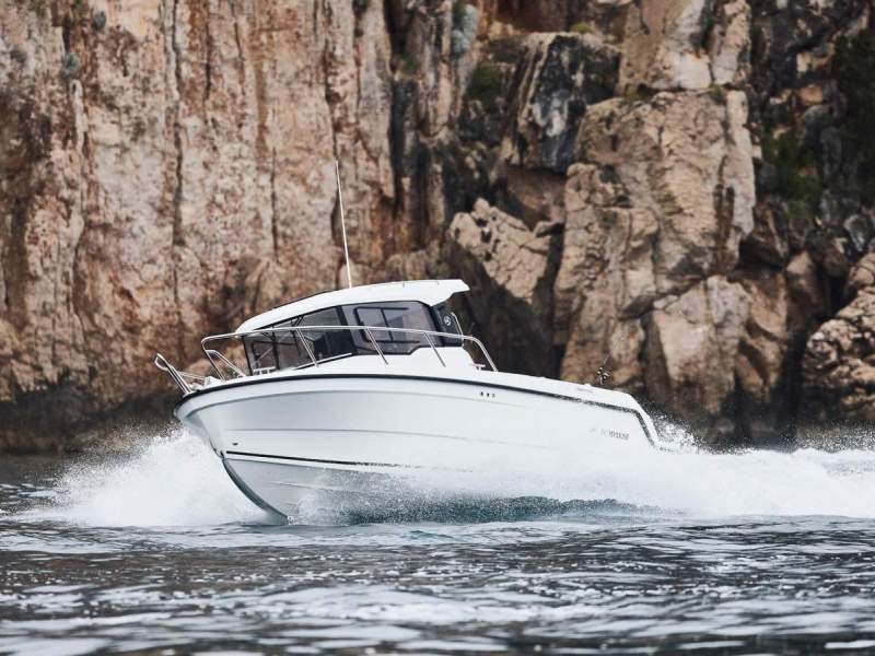 Parker 700 Pilothouse