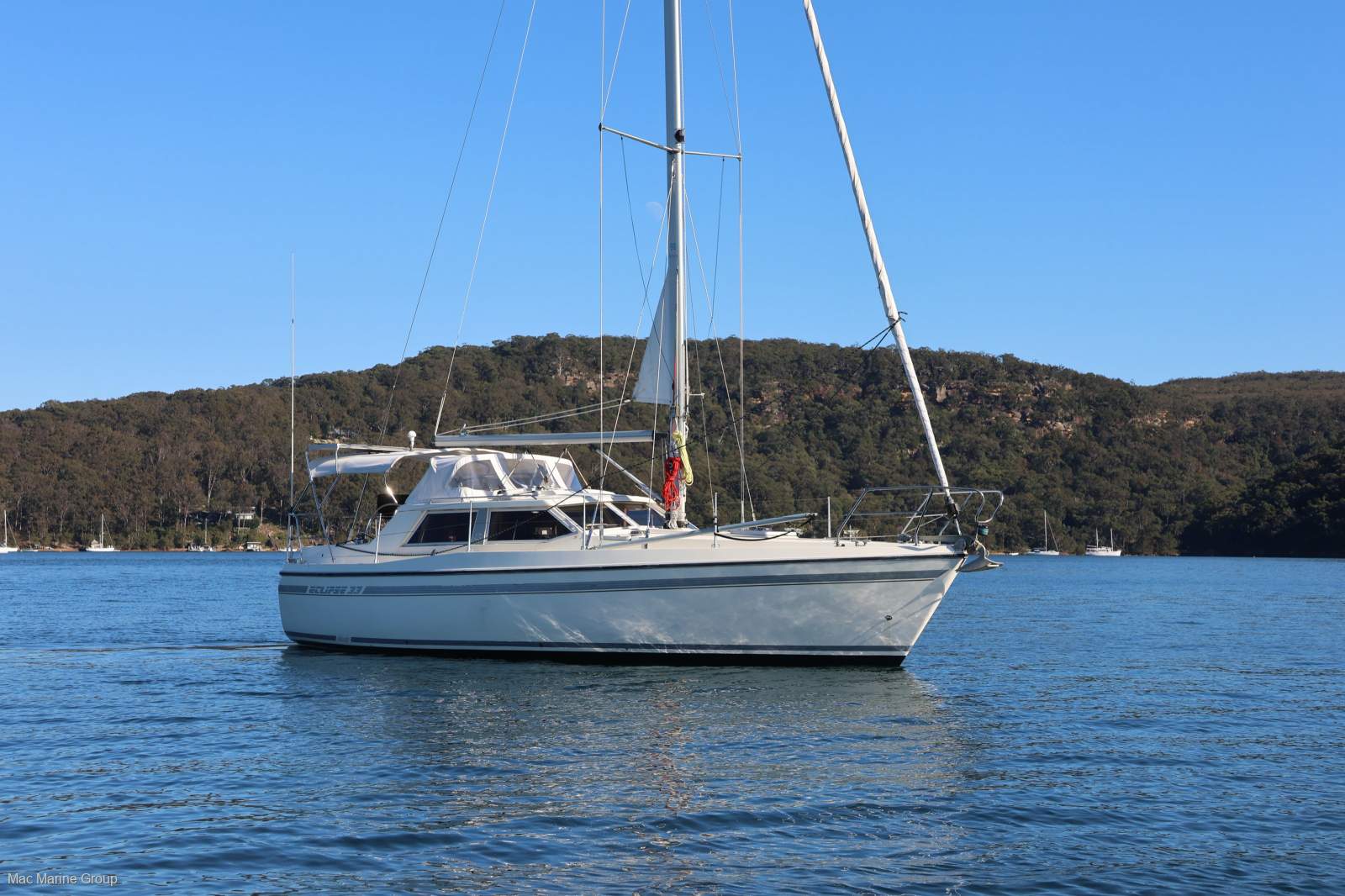 Moody Eclipse 33