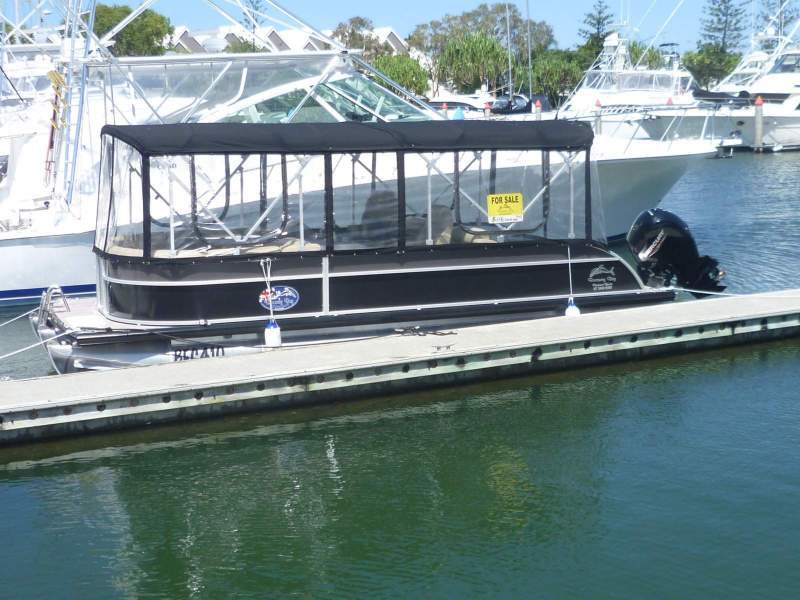 Runaway Bay Pontoon Boats 24ft x 2.5 hulls 2.5 Hull, Luxury day cruiser