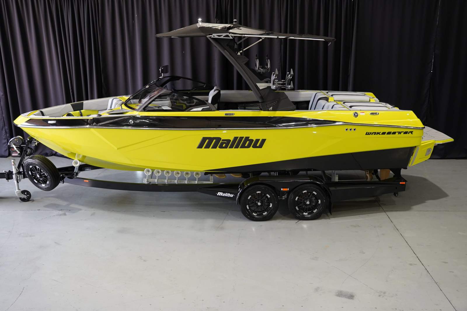 New Malibu Wakesetter 23 LSV 2025