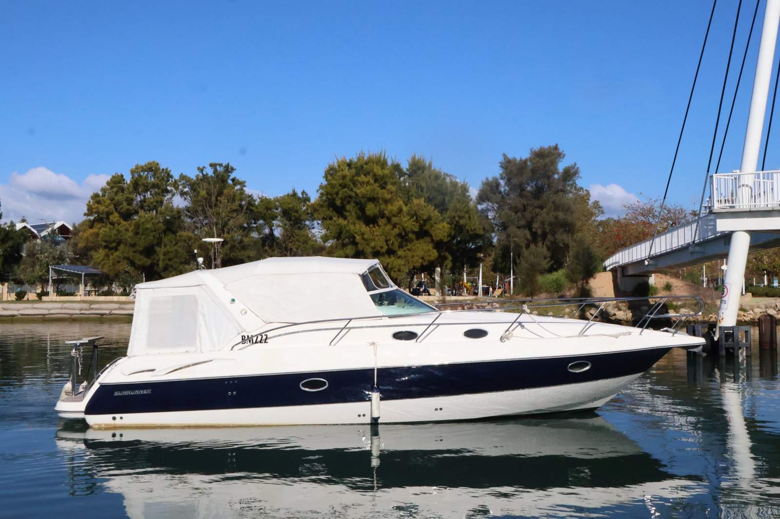Sunrunner 3700 - A Spacious Entertainer!