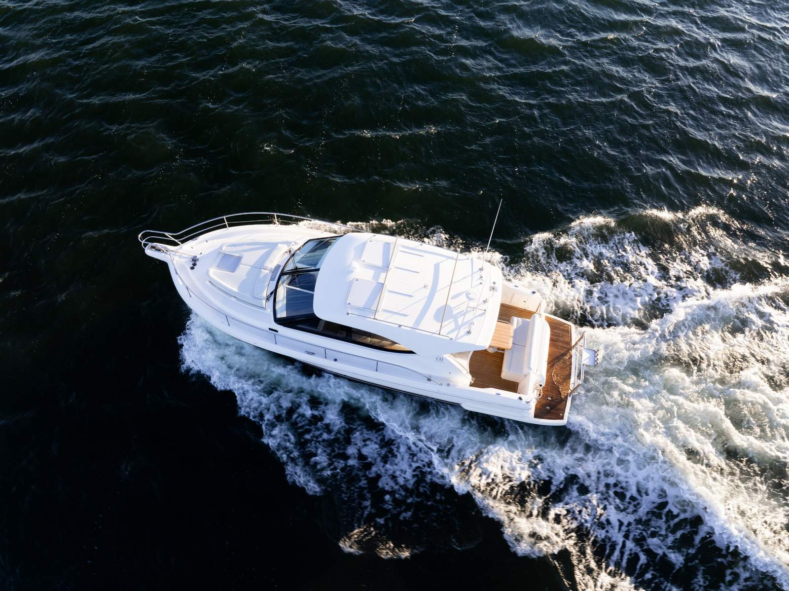 Riviera 3600 Sport Yacht