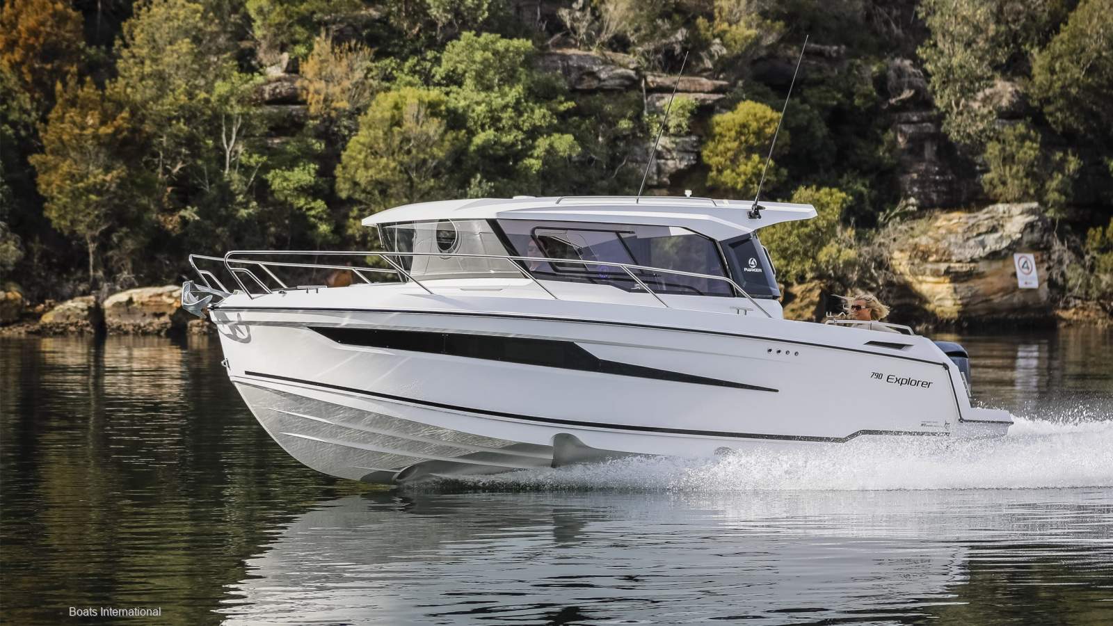 Parker 790 Explorer