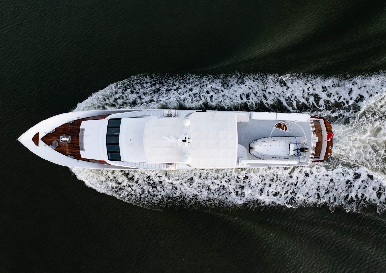 Lloyd 115 Motor Yacht