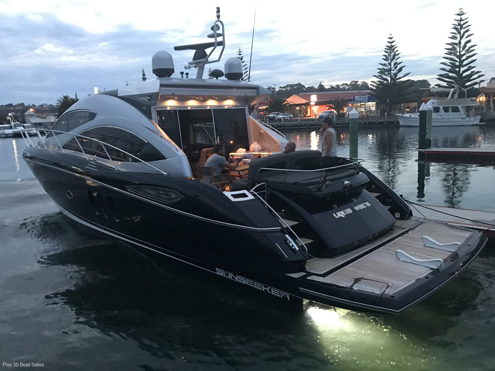 Sunseeker Predator 52