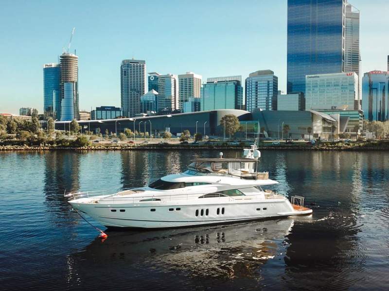 Fairline Squadron 78