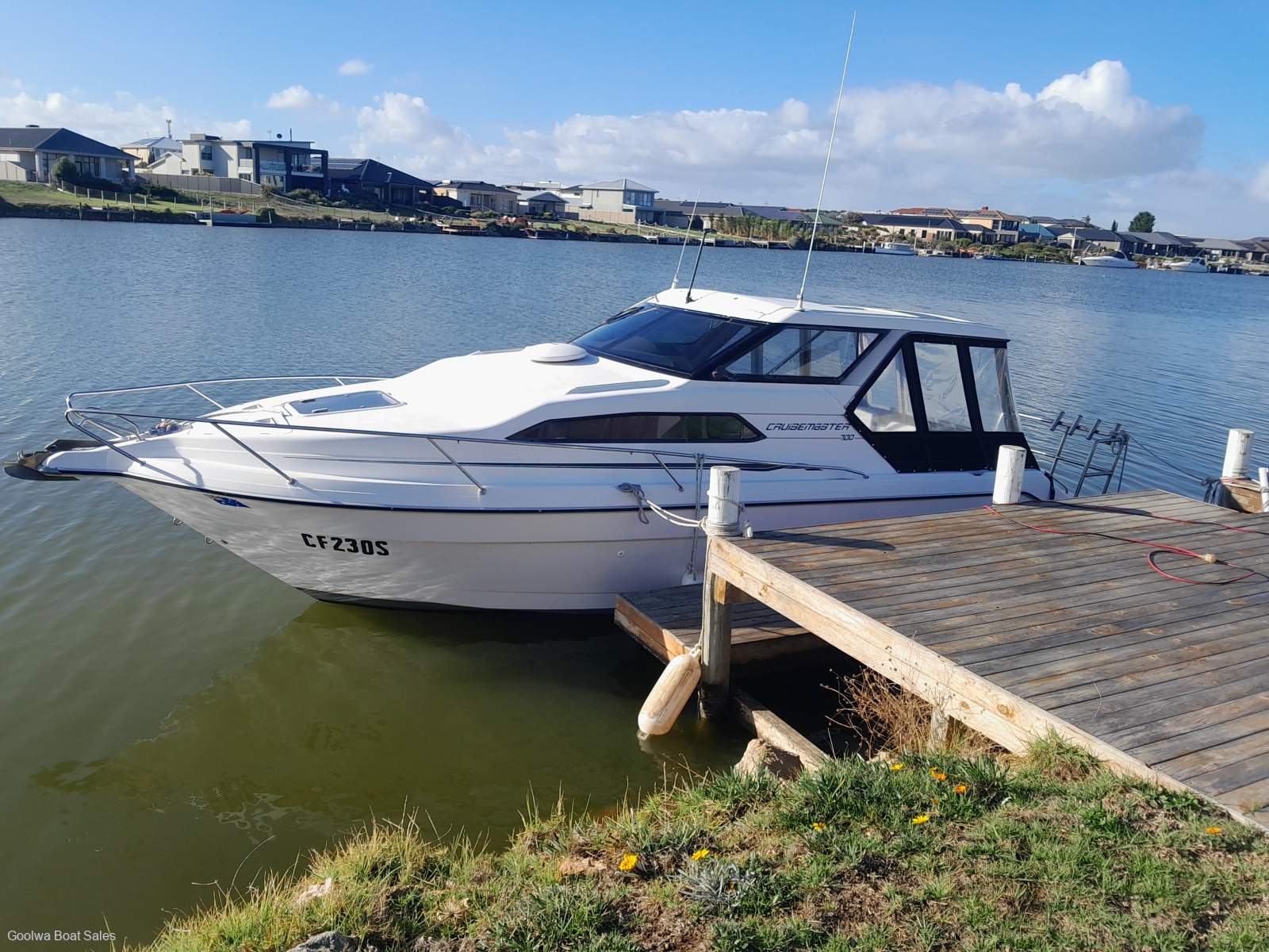 Whittley Cruisemaster 700