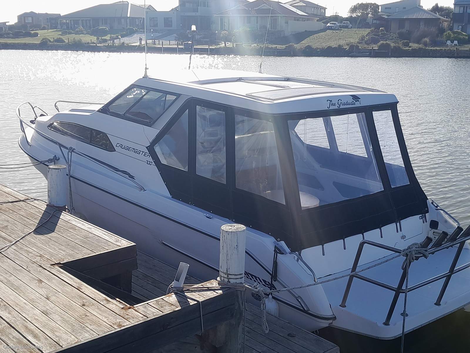 Whittley Cruisemaster 700