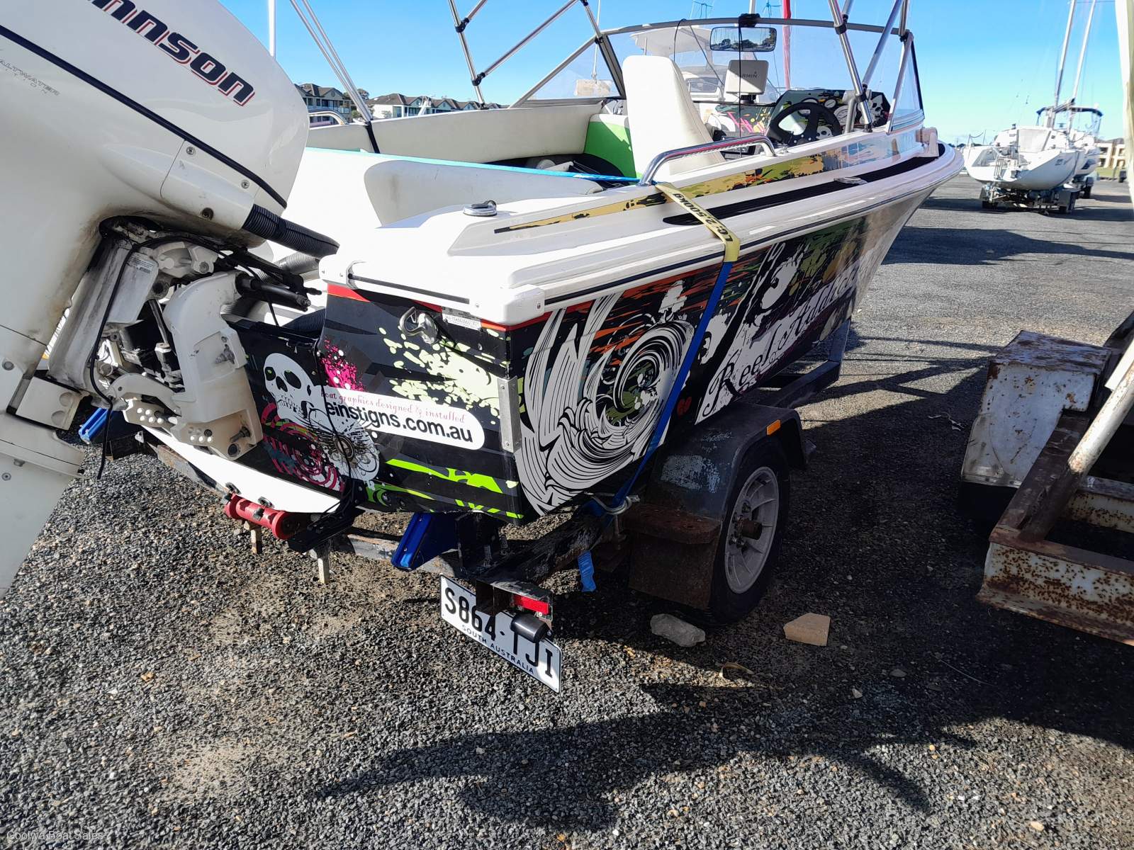 Haines Hunter V146 runabout