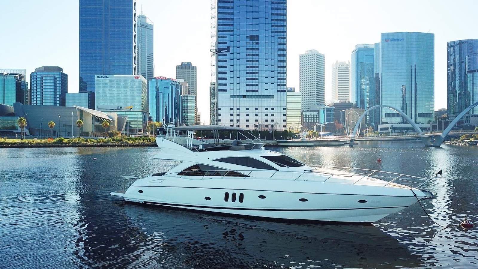 Sunseeker Manhattan 66