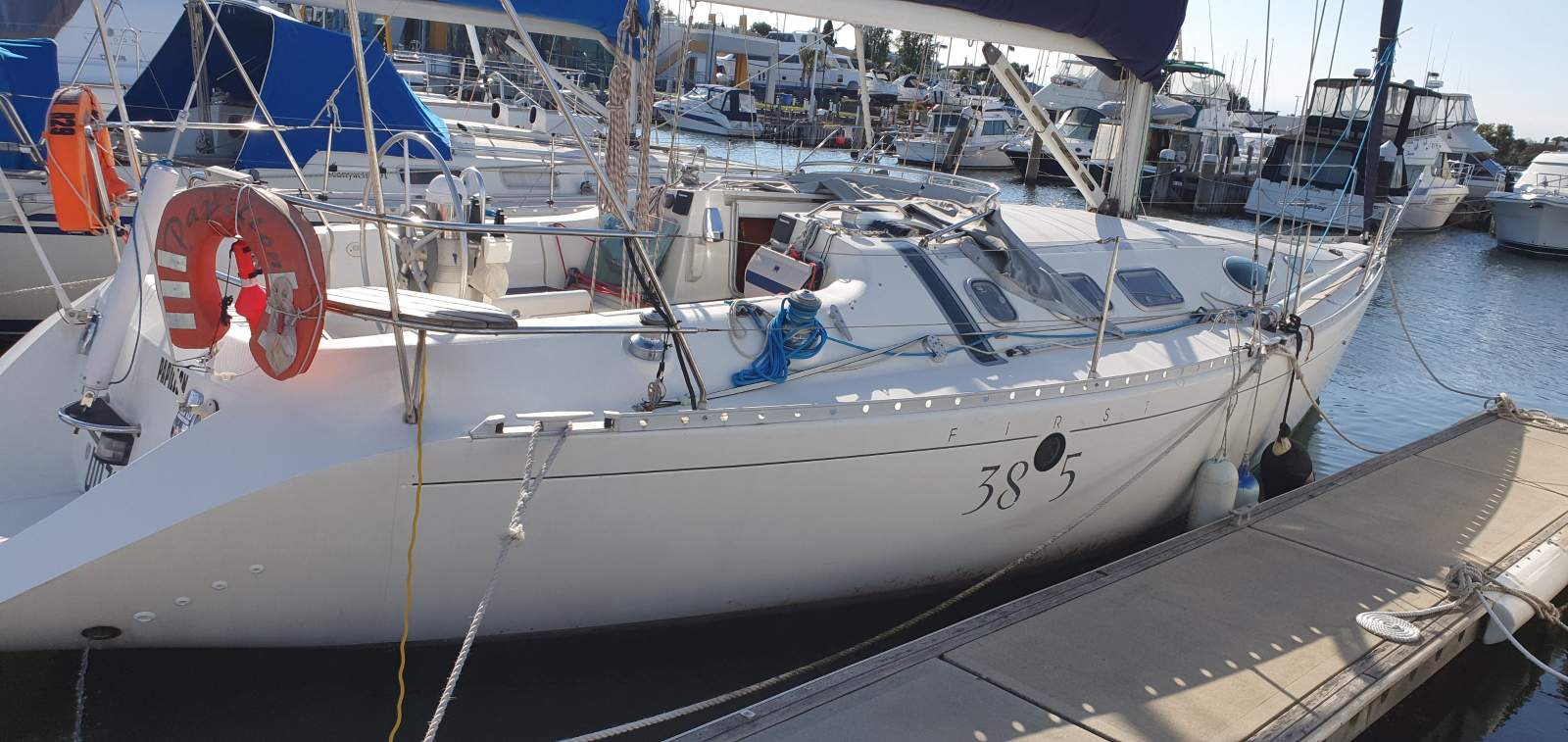 Beneteau 38S5 First
